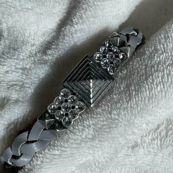 LIA SOPHIA 8” Leather Bracelet - Picture 3 of 8